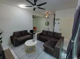 Seroja Guesthouse Gambang