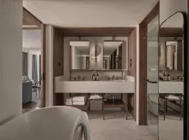 Public House Bangkok, a Member of Design Hotels