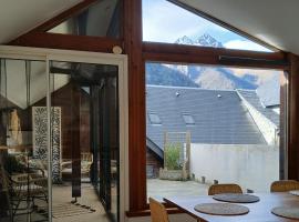 Los Montanhoùs, hotel v destinaci Bazus-Aure