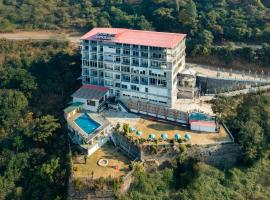 SPT Clarks Inn Suite, Mandi, hotel a Pāndoh
