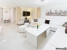 Exklusives Reihenhaus