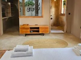 Ubuntu Art Village