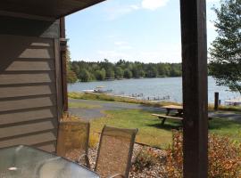 2 Bedroom Condo, Duck Lake Lower, hotel u gradu Igl River