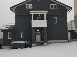 Casa Lupeni