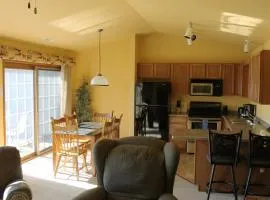 2 Bedroom upper Duck Lake Condo at Wild Eagle Lodge