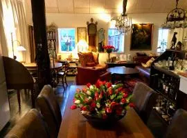 The Black Horse B&B & More