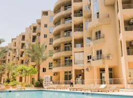 Luxury Modern Home near Airport & Downtown