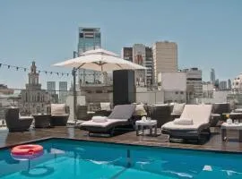 725 Continental Hotel