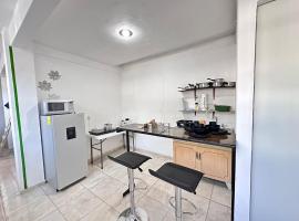 MINI SUITE 10b CERCA AUTO MEX QRO, hotel v destinaci Cuautitlán Izcalli