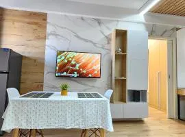 Avalona Seaside Apartment 1