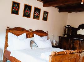 Vándor Kakas Vendégház dézsafürdővel, hotell sihtkohas Recsk