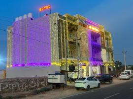 Shree Radhe Palace, hotel v destinaci Degāna