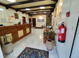 Apartamentos Turisticos Praia Grande, hotel en Ferragudo