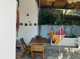 Cinque Tomoli, hotel v destinaci Ventotene