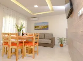 Bella Apartments No2