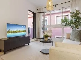 ViVi Homes - Anemona , Beach , Balcony, Centre
