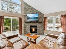 Minutes to Downtown & National Forest Ash Lodge