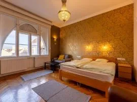 Suite Apartment Hidden Gem next Synagouge - B