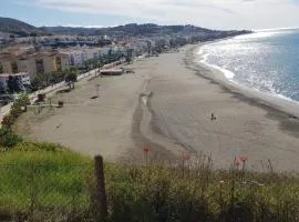 lujo a 50 metros de la playa