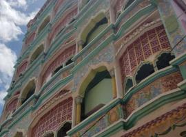 shikary's palace near charminar、ハイデラバードのアパートメント