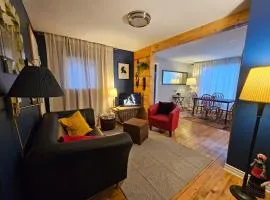 2-Bedroom House with free parking