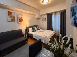 Cozy Condo in Ermita Manila near St Lukes Medical Center and US Embassy