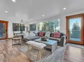 Cozy Carnelian Bay Vacation Rental with Lake Views
