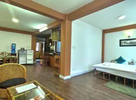 the cove studio apartment, Greentara Heritage Home by tranquil Home