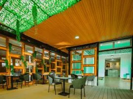 Longview Luxury Resort