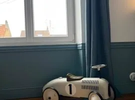 Maison de ville climatisée avec jacuzzi