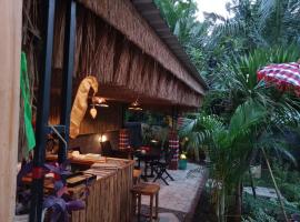 Radeva menjangan, hotel v destinaci Banyuwedang