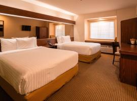 Microtel Inn and Suites by Wyndham Ciudad Juarez, US Consulate – hotel w pobliżu miejsca Lotnisko Ciudad Juárez - CJS w mieście Ciudad Juárez