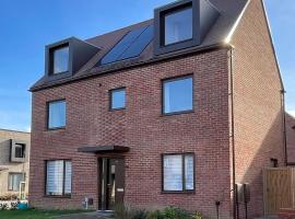 Brand new prestigious 5 bed house near science park - Cambridge Homehost, hotel v Cambridge