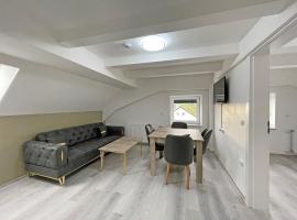Schickes Apartment für 3 Personen Plus Schlafcouch, hotel v destinaci Bernstadt