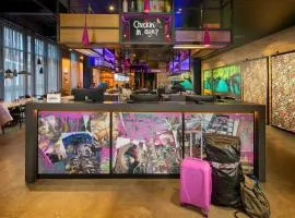 Moxy Glasgow Merchant City