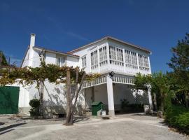 Villa Victoria, Hotel in Teo