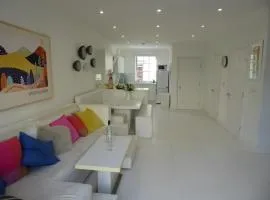 Modern townhouse in Mountwise