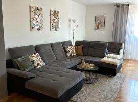 Apartman Mirna, hotel in Knin