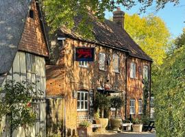 The Red Lion، فندق في Blewbury