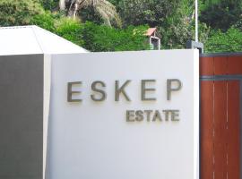 Eskep Estate - Private Villas, caba&ntilde;a o casa de campo en Phumĭ Ŏng Char