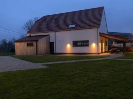 Vakantiewoning Varent9 โรงแรมในเอาเดนาร์เดอ