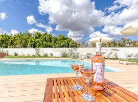 Villa le Tarantine, hotel v destinaci Taurisano
