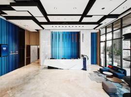 Holiday Inn Express Kaohsiung Love River by IHG