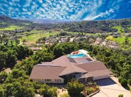 Hilltop Villa, Pool, Hot tub, Views, Avocado Grove