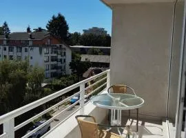 Departamento 1 dormitorio, 1 cama doble, con balcón y estacionamiento