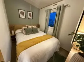 Lancaster Crescent Hot Tub Hideaway