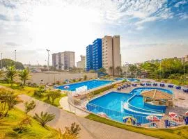 Golden Dolphin Express com roupa de cama e banho gratuito