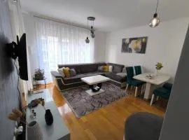 Apartman 19-Centar