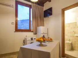 Apartment with Jacuzzi near Etna