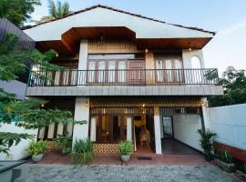 Cristal Residence Dikwella